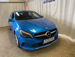 Blå Begagnad 2016 Mercedes A180 Halvkombi | 189 000 kr (Marknadspris)