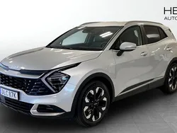 Grå (silver) Begagnad 2024 Kia Sportage Advance SUV | 419 000 kr (Marknadspris)