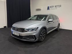 Silver Begagnad 2021 VW Passat GTE Kombi | 179 800 kr (Marknadspris)