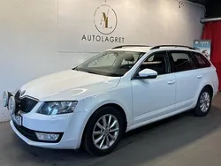 Vit Begagnad 2015 Skoda Octavia Kombi | 77 900 kr (Bra pris)