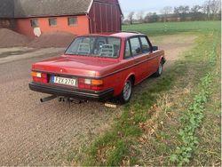 Begagnad 1984 Volvo 240 Sedan | 169 000 kr