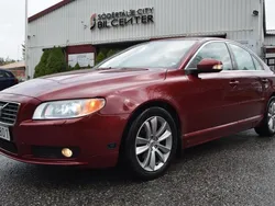 Mörkröd Begagnad 2008 Volvo S80 Summum Sedan | 72 990 kr (Marknadspris)