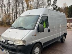 Silver Begagnad 2006 Peugeot Boxer Van | 20 000 kr