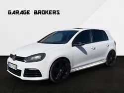 Vit Begagnad 2010 VW Golf VI R Halvkombi | 169 000 kr