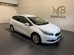 Vit Begagnad 2013 Kia Ceed Sportswagon Comfort Kombi | 74 900 kr (Marknadspris)
