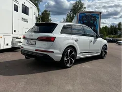 Vit Begagnad 2022 Audi Q7 S-Line SUV | 625 000 kr (Bra pris)