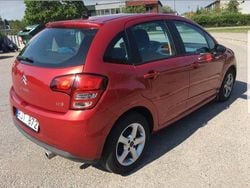 Röd Begagnad 2010 Citroën C3 Halvkombi | 29 900 kr (Marknadspris)