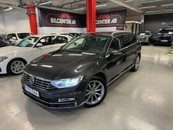 Mörkgrå Begagnad 2017 VW Passat R-line Kombi | 159 800 kr (Marknadspris)