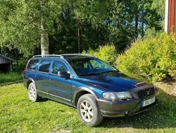 Blå Begagnad 2001 Volvo XC70 SUV | 25 000 kr (Bra pris)