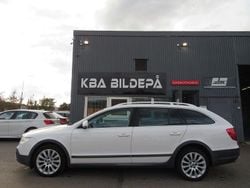 Vit Begagnad 2012 Skoda Superb Elegance Kombi | 79 900 kr (Marknadspris)