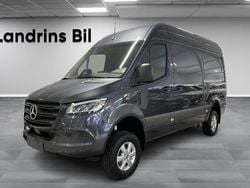 Mörkgrå (tenoritgrå metallic) Ny 2025 Mercedes Sprinter Van | 762 375 kr