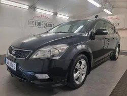 Svart Begagnad 2011 Kia Ceed Kombi | 47 500 kr (Marknadspris)