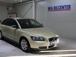 Ljusgrön Begagnad 2003 Volvo S40 Sedan | 59 000 kr (Lite dyr)