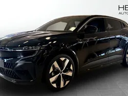 Svart Ny 2024 Renault Mégane Techno Halvkombi | 379 900 kr
