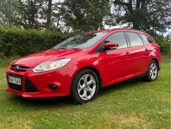 Röd Begagnad 2012 Ford Focus Trend Kombi | 34 000 kr (Bra pris)