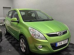 Grön Begagnad 2011 Hyundai i20 Premium Halvkombi | 38 500 kr (Marknadspris)