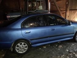 Blå Begagnad 2000 Mitsubishi Carisma Elegance Halvkombi | 24 000 kr