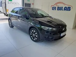 Svart Begagnad 2021 Fiat Tipo Halvkombi | 149 900 kr (Marknadspris)