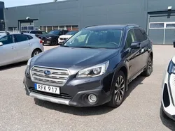 Mörkgrå Begagnad 2016 Subaru Outback SUV | 189 900 kr (Marknadspris)