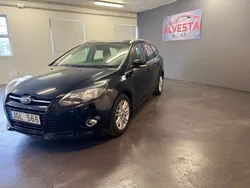 Svart Begagnad 2012 Ford Focus Titanium Kombi | 55 900 kr (Marknadspris)