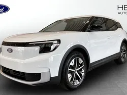Vit (white) Ny 2025 Ford Explorer Business Edition SUV | 510 900 kr (Marknadspris)
