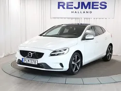 Vit Begagnad 2017 Volvo V40 Business Edition Kombi | 209 500 kr