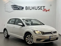 Vit Begagnad 2017 VW Golf VII Halvkombi | 138 500 kr (Marknadspris)