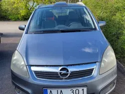 Grå Begagnad 2006 Opel Zafira Minibuss | 13 500 kr (Bra pris)