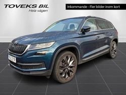 Mörkblå (lava blue metallic) Begagnad 2017 Skoda Kodiaq Style SUV | 199 900 kr (Marknadspris)