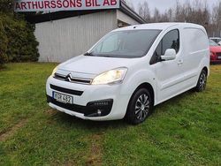 Vit Begagnad 2015 Citroën Berlingo Van | 52 000 kr (Bra pris)