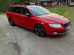 Röd Begagnad 2016 Volvo V70 Dynamic Kombi | 160 000 kr (Lite dyr)