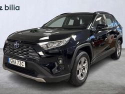 Svart Begagnad 2024 Toyota RAV4 Hybrid Active SUV | 399 900 kr (Bra pris)