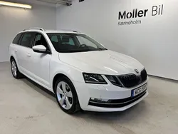 Vit Begagnad 2019 Skoda Octavia Style Kombi | 162 900 kr (Marknadspris)