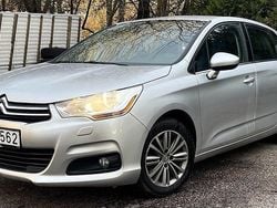 Silver Begagnad 2013 Citroën C4 Halvkombi | 39 900 kr (Marknadspris)