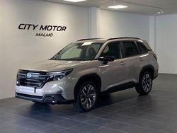 Brun (cashmere gold opal) Ny 2025 Subaru Forester SUV | 439 900 kr (Marknadspris)