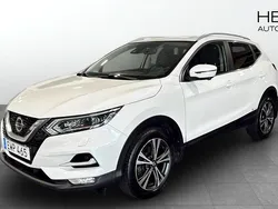 Vit (white) Begagnad 2018 Nissan Qashqai Tekna SUV | 169 900 kr (Marknadspris)