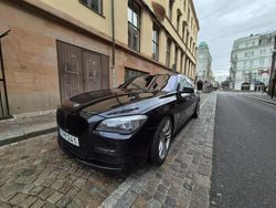 Svart Begagnad 2010 BMW 740 M Sport Sedan | 159 000 kr