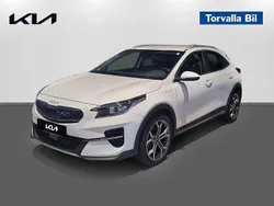 Vit Begagnad 2022 Kia XCeed Advance SUV | 229 900 kr (Marknadspris)