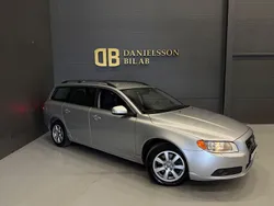 Ljusgrå (grå) Begagnad 2011 Volvo V70 Momentum Kombi | 89 800 kr (Superpris)