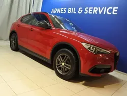 Röd Begagnad 2019 Alfa Romeo Stelvio Veloce SUV | 299 900 kr (Marknadspris)