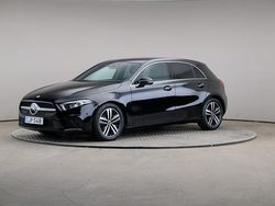 Svart Begagnad 2022 Mercedes A200 Edition Halvkombi | 285 000 kr (Marknadspris)