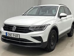 Vit Begagnad 2022 VW Tiguan SUV | 229 000 kr (Superpris)