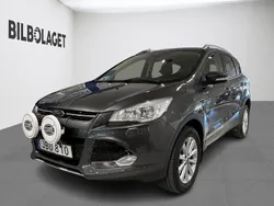 Grå Begagnad 2015 Ford Kuga SUV | 109 900 kr (Marknadspris)