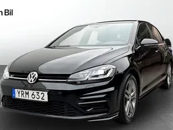 Svart Begagnad 2018 VW Golf VII Highline Kombi | 249 900 kr (Lite dyr)