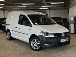 Vit Begagnad 2020 VW Caddy Minibuss | 149 990 kr (Marknadspris)