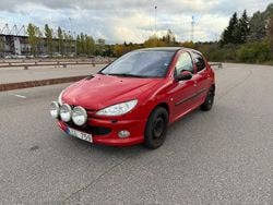 Röd Begagnad 2008 Peugeot 206 Halvkombi | 18 000 kr (Marknadspris)