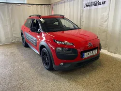 Röd Begagnad 2015 Citroën C4 Cactus PureTech Halvkombi | 89 000 kr (Marknadspris)