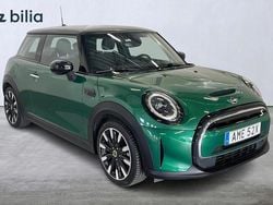 Grön Begagnad 2021 Mini Cooper SE Halvkombi | 194 000 kr