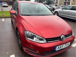 Röd Begagnad 2013 VW Golf VII Halvkombi | 85 000 kr (Bra pris)
