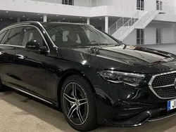 Svart (obsidiansvart metallic ) Begagnad 2024 Mercedes E300 Advanced Plus Kombi | 679 000 kr